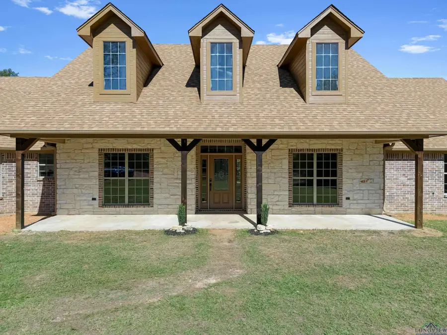 7589 Weeping Willow Rd., Big Sandy, TX 75757 - #2