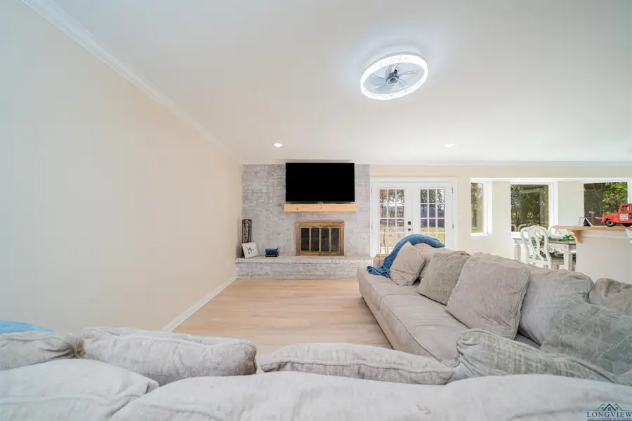 1404 E Leach, Kilgore, TX 75662 - #3