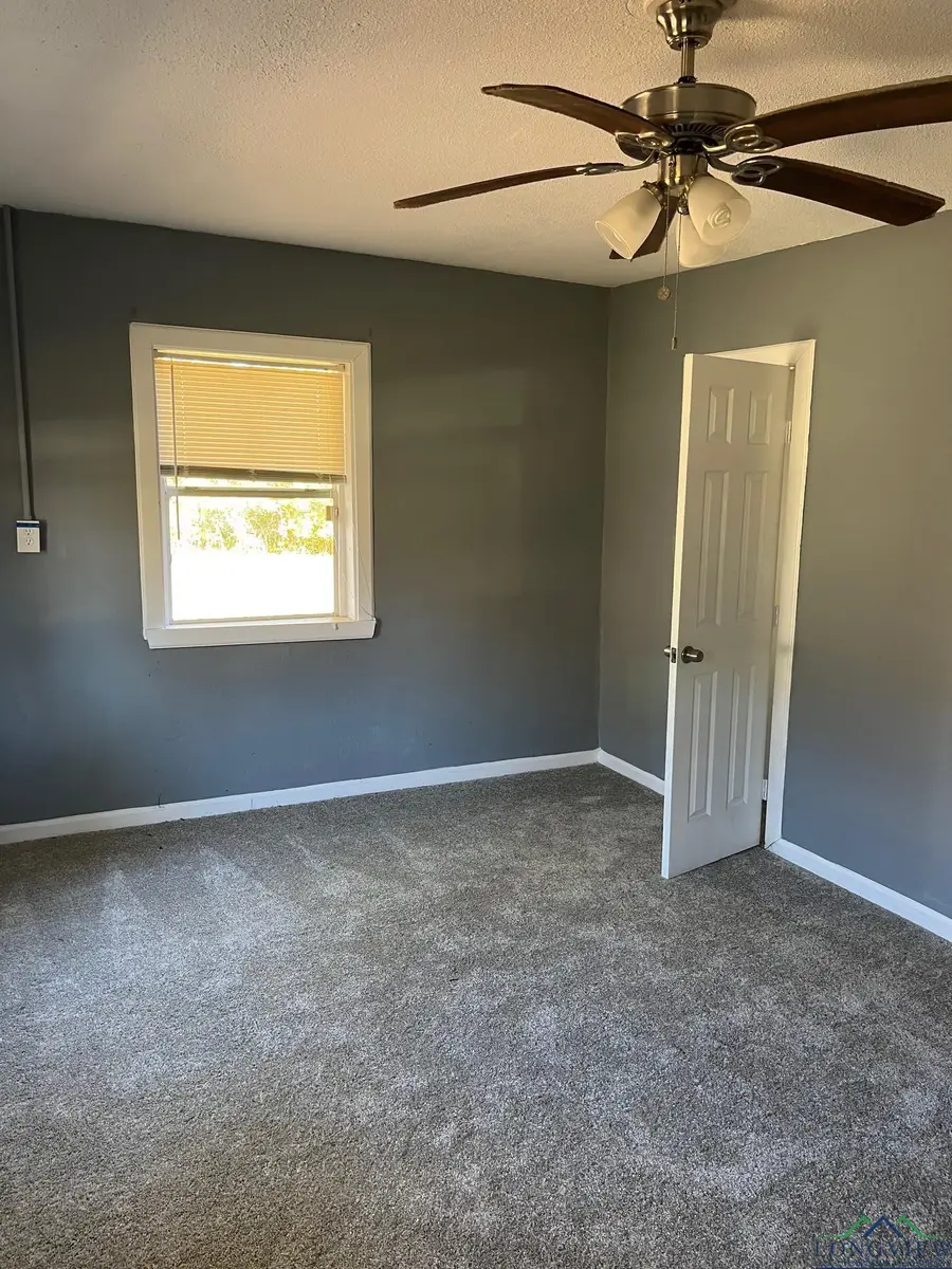 307 Millie Street, Longview, TX 75602 - Image #3