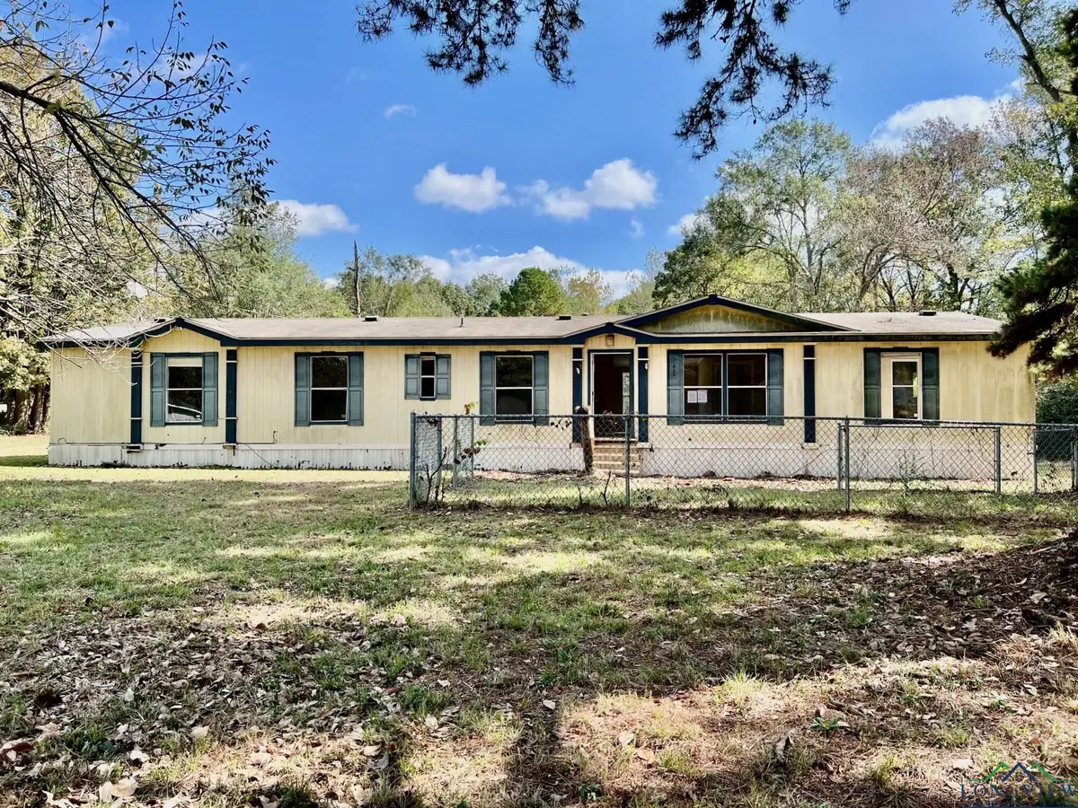 917 Green Blackmon Rd., Kilgore, TX 75662 - Image #1