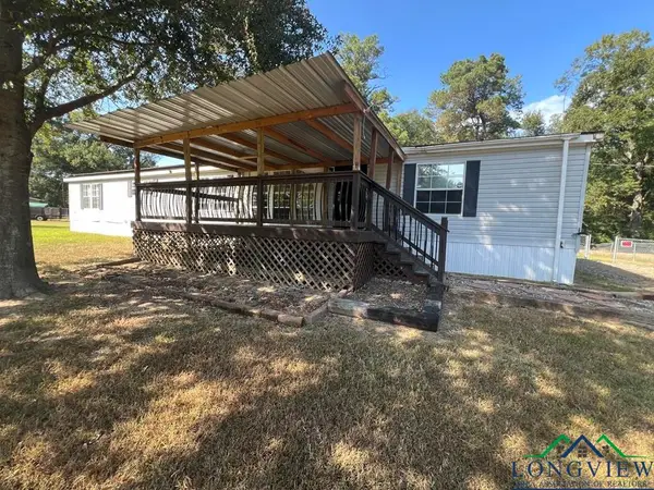 125 Beverly Cir, Marshall, TX 75672