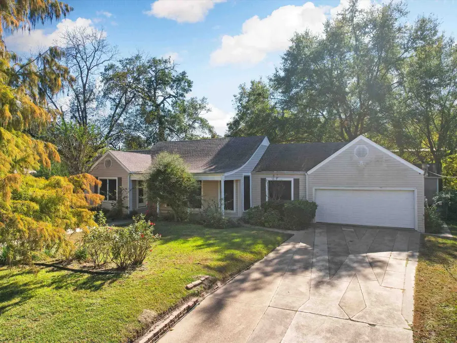 713 Buffalo St., Gilmer, TX 75644 - Image #2