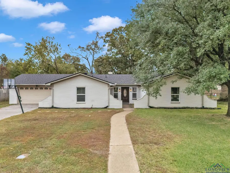 2406 Balsam St, Longview, TX 75605 - Image #2