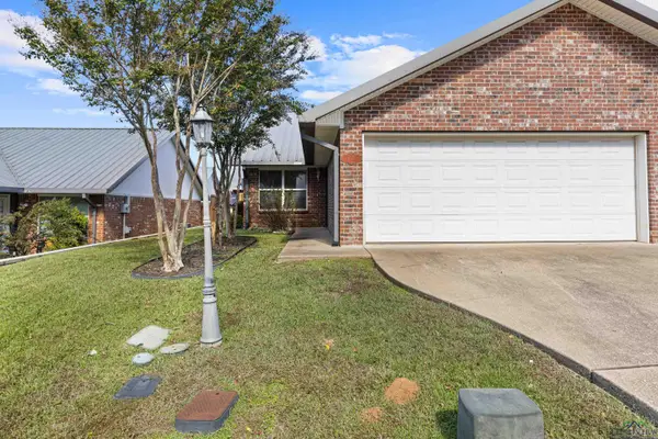 1807 Paverstone Lane, Longview, TX 75605