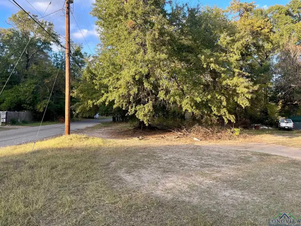 1610 Hawthorne St., Longview, TX 75602