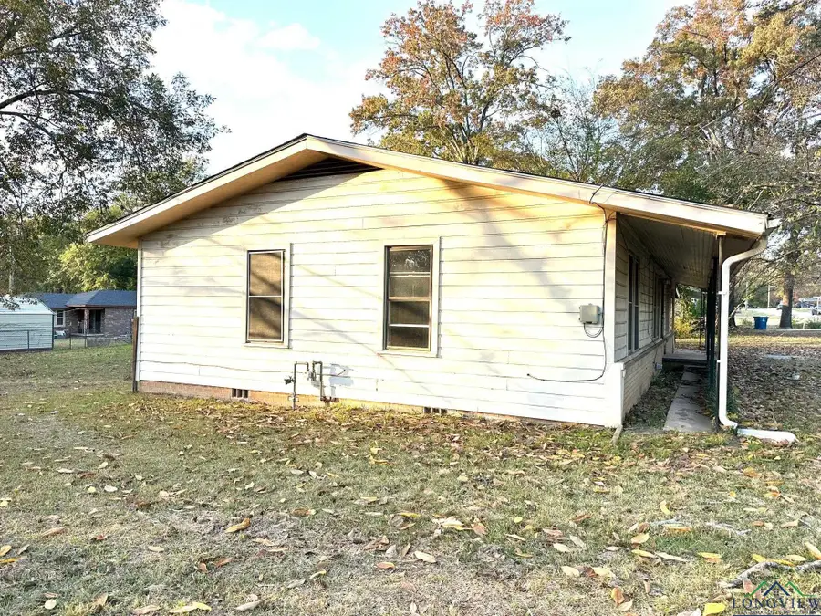 304 Hughes Avenue, Daingerfield, TX 75638-0000 - Image #3