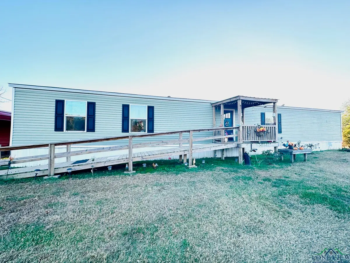 179 County Rd 3343, Omaha, TX 75571-0000 - Image #1