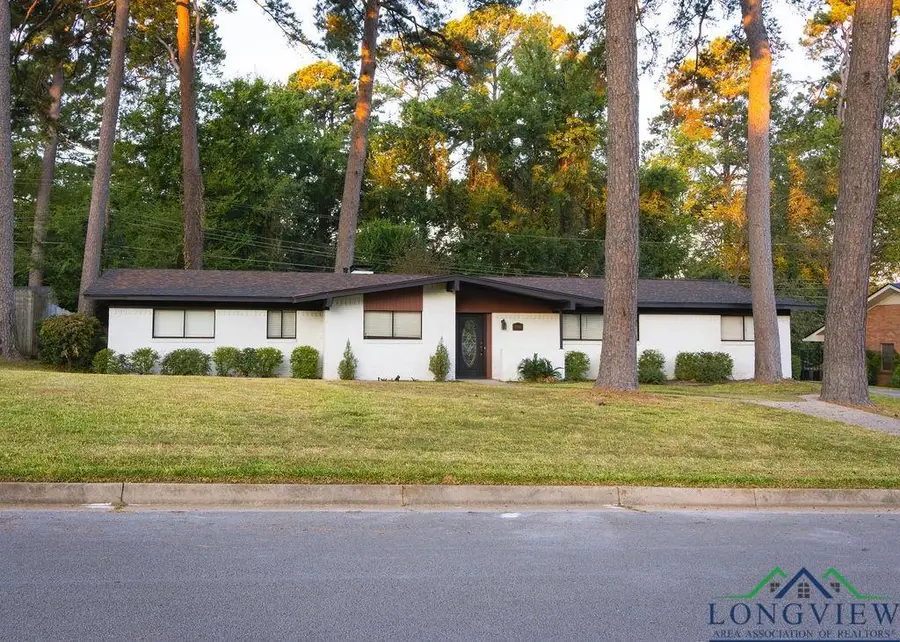 1909 Mary Jane Dr, Longview, TX 75601 - Image #2