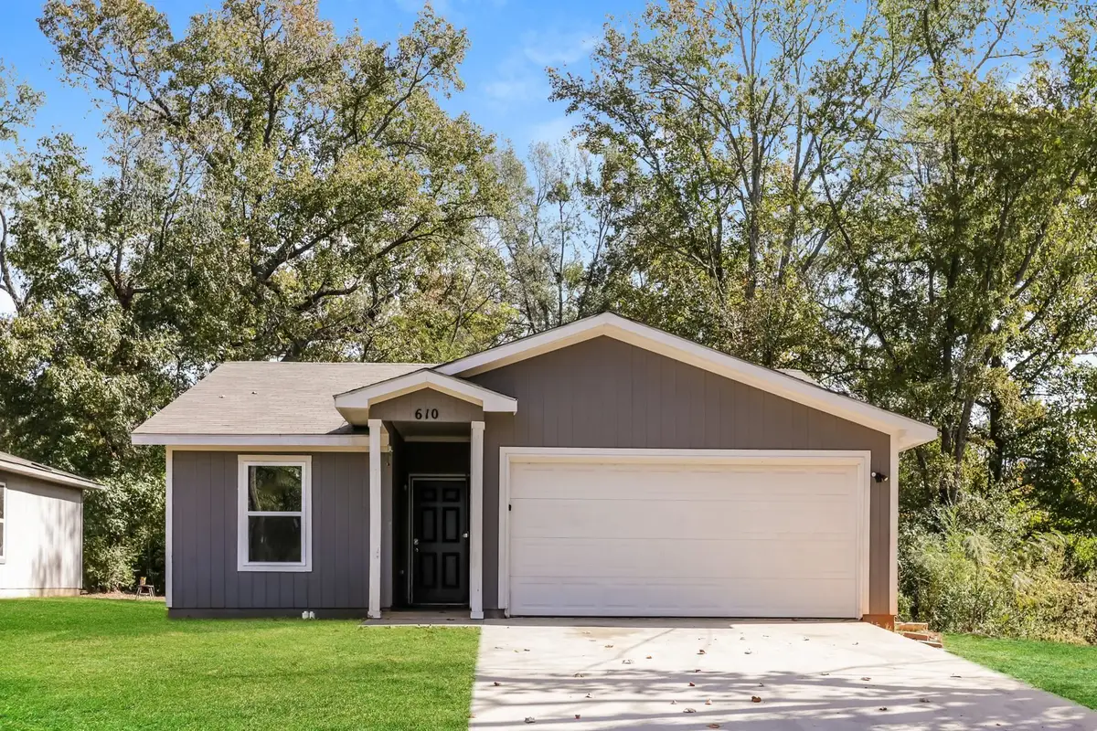610 S Park, Longview, TX 75601 - Image #1