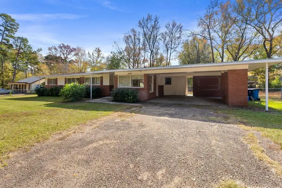 1904 W Pinecrest, Marshall, TX 75670 - #2