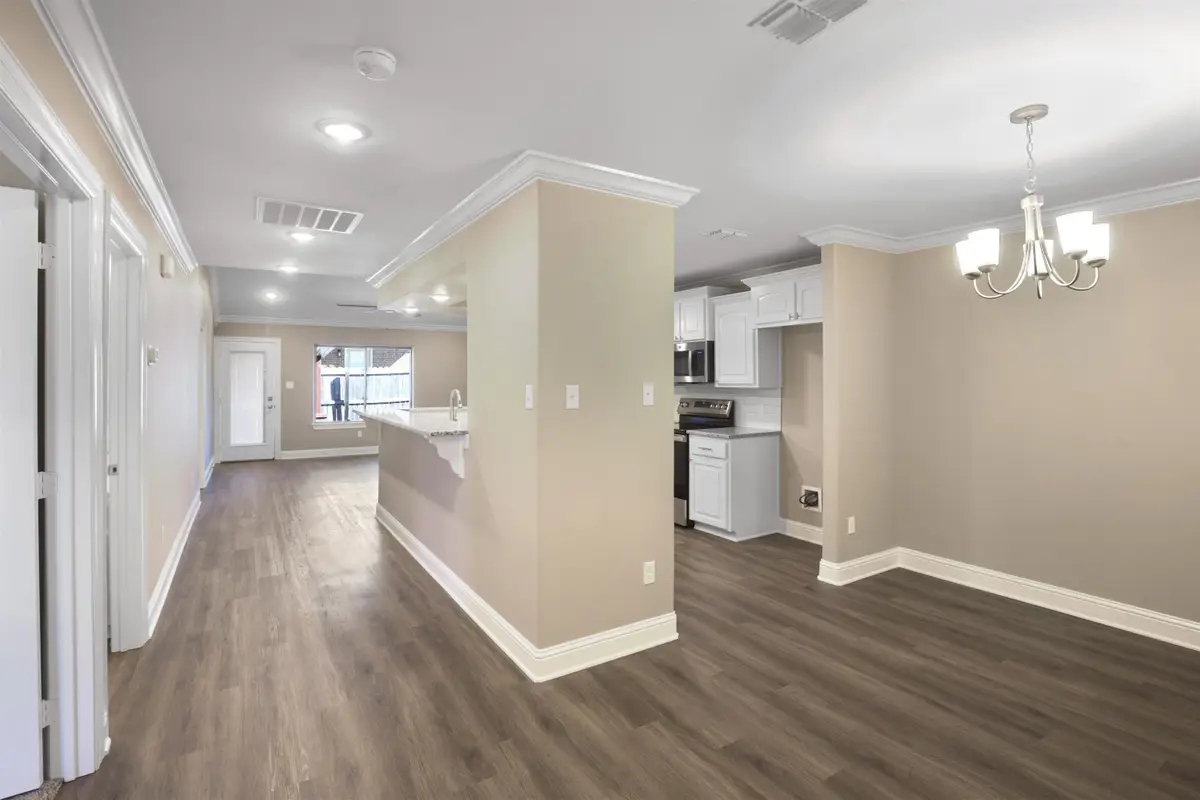 1617 Big Bend Dr, Longview, TX 75605 - Image #1