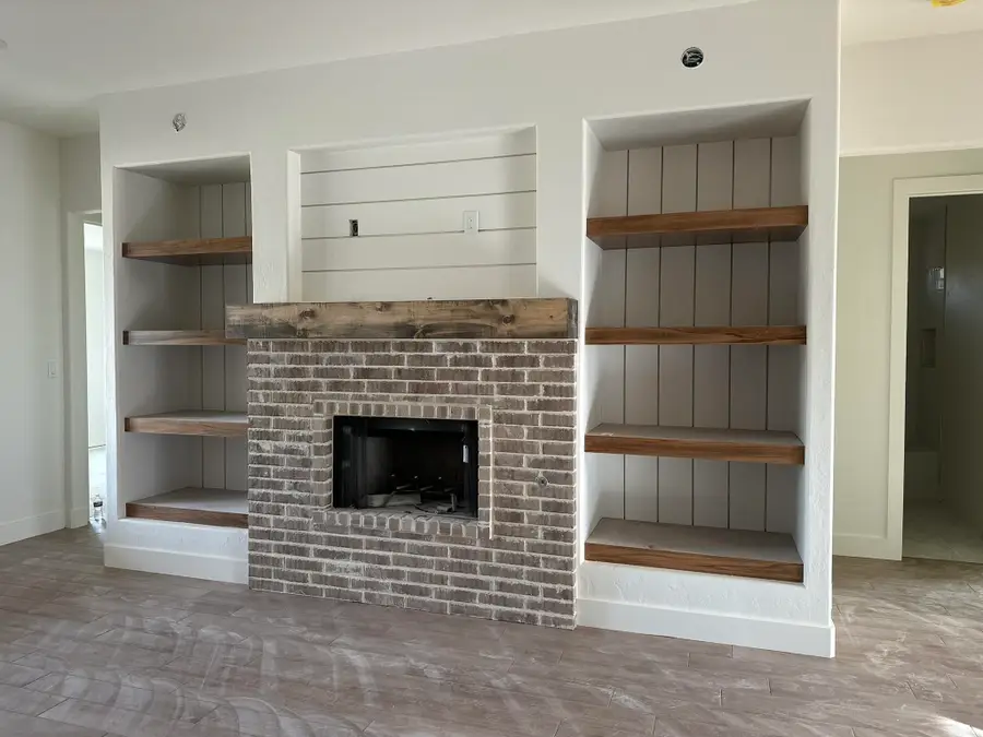 320 Saddle Brook Drive, Hallsville, TX 75650 - Image #2