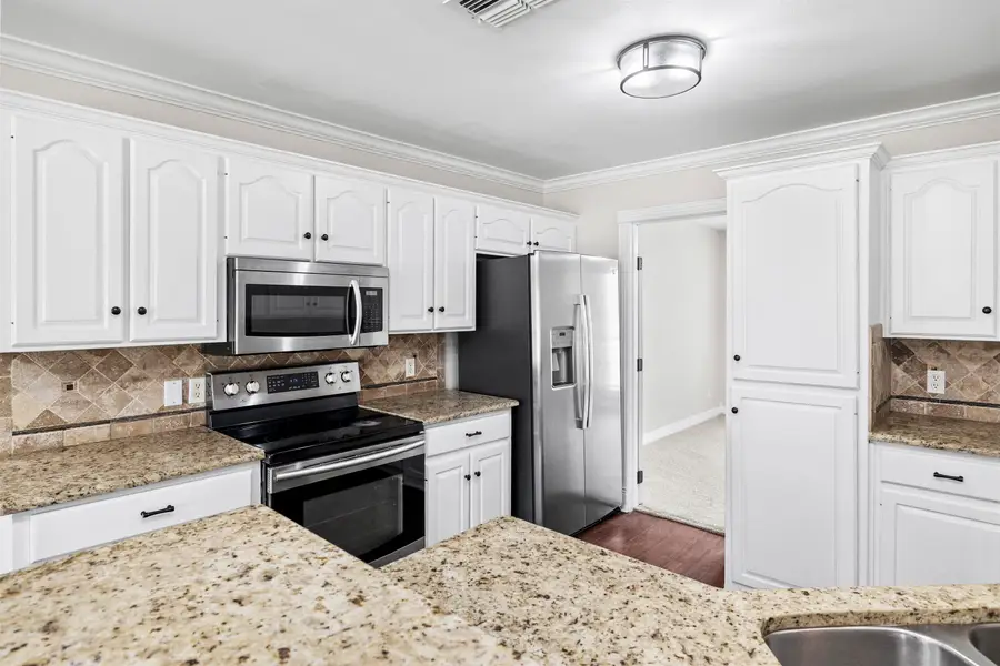 158 Cargill St, Tatum, TX 75691 - Image #2