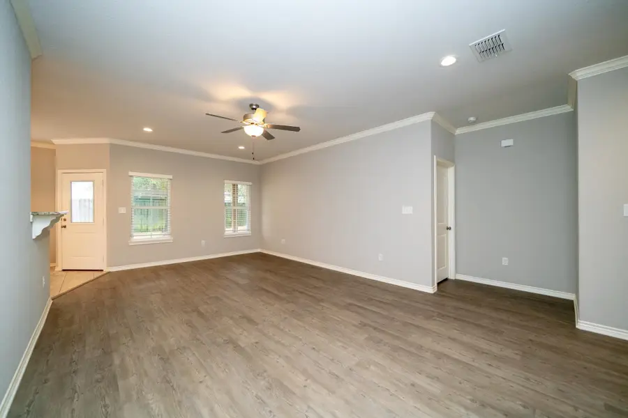 2200 Woodgrove Ln., Longview, TX 75605 - Image #3