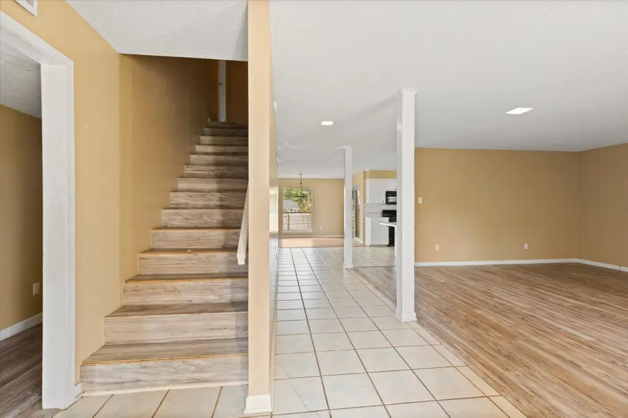 803 KINGSBURY CT, Longview, TX 75604 - Image #3