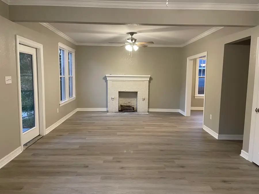 400 N St Mary, Carthage, TX 75633 - Image #2