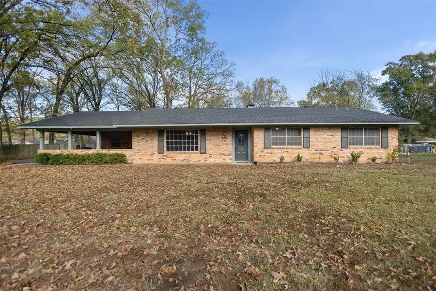 2005 Happy Street, Mount Pleasant, TX 75455 - Image #2