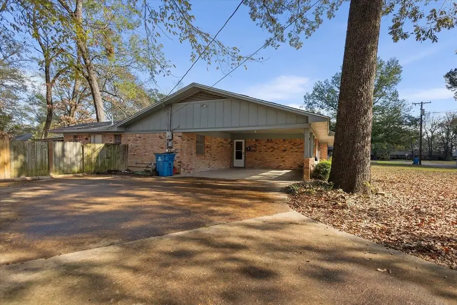 2005 Happy Street, Mount Pleasant, TX 75455 - Image #3
