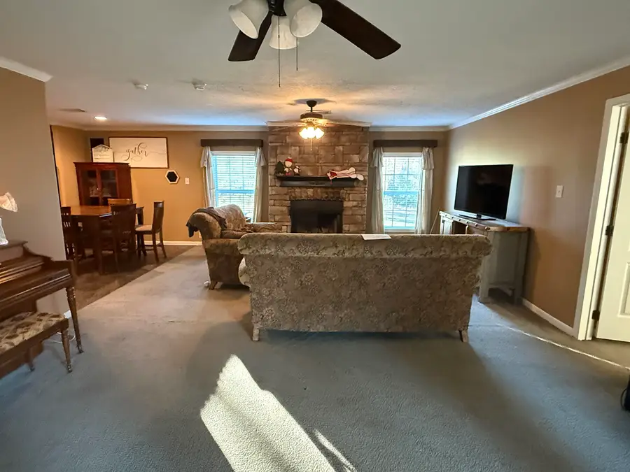 133 Eagle Ridge Rd, Diana, TX 75640 - Image #2