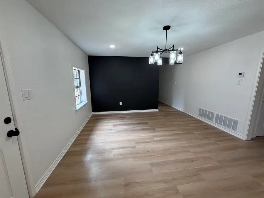 1045 Cypress Circle, Waskom, TX 75692 - Image #3