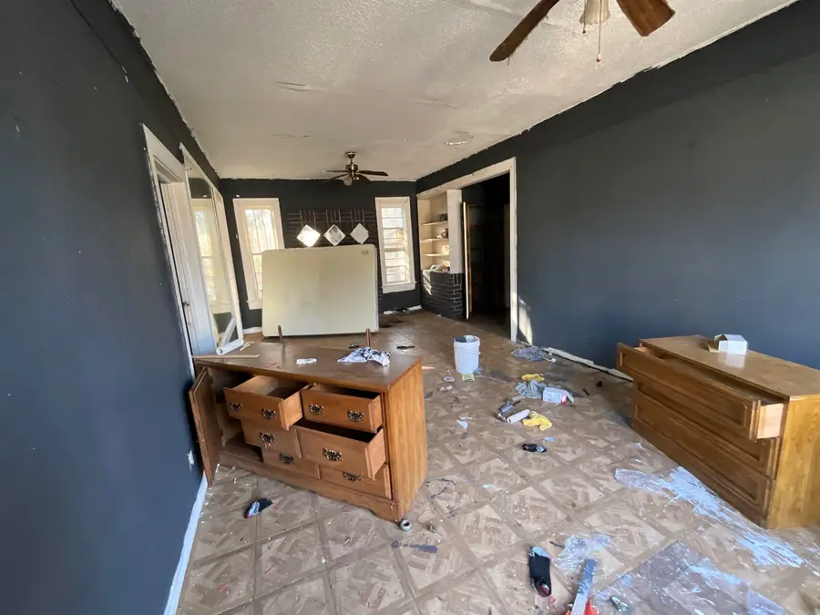 2221 E 11th St, Texarkana, AR 71854 - Image #3