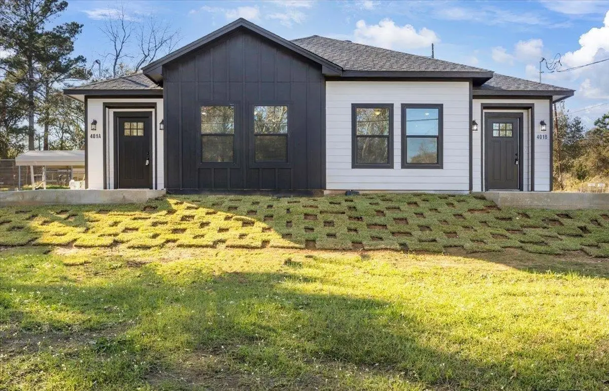 401 S Georgia St Unit B, Troup, TX 75789 - Image #1