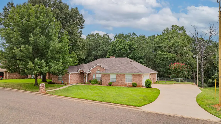 17 Bermuda, Longview, TX 75605 - Image #2