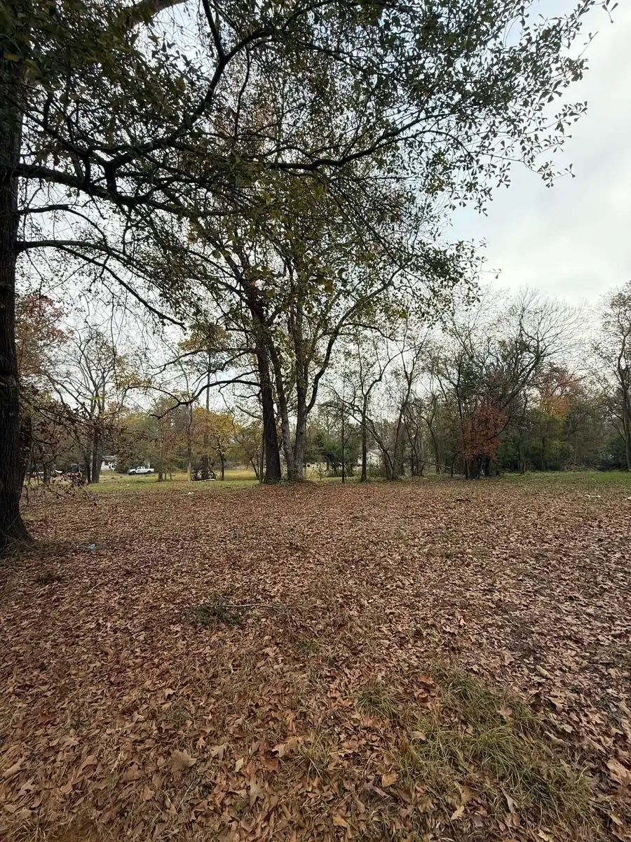 3304 Bronco St, Longview, TX 75602 - Image #2