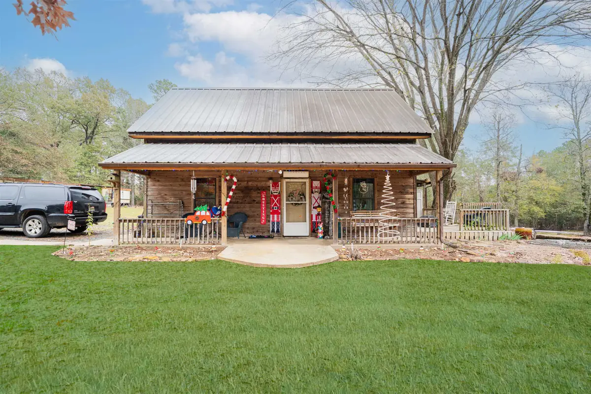 513 Collins Rd, Hallsville, TX 75650 - Image #1