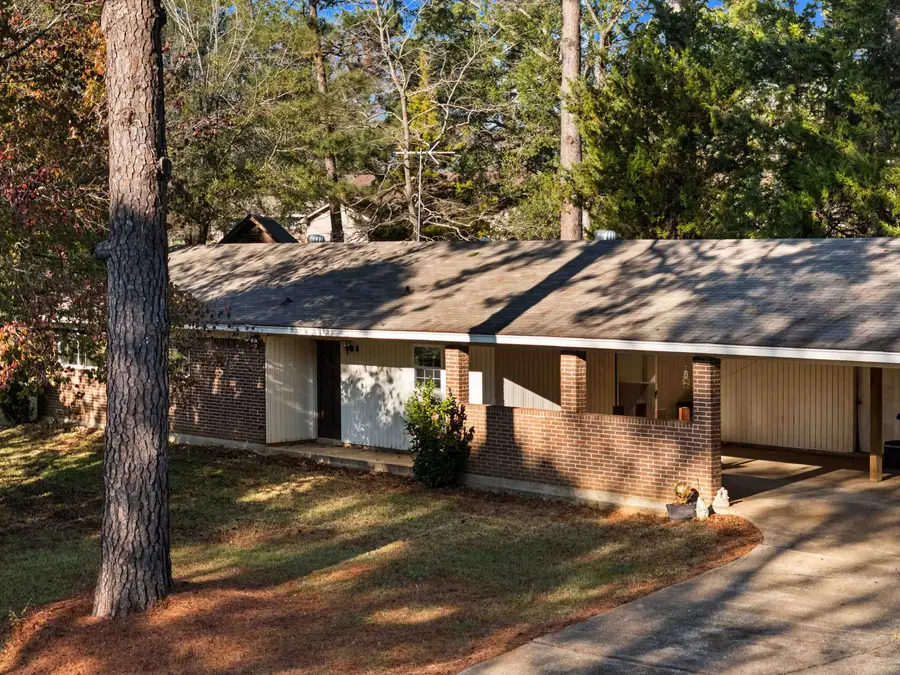 170 Payton St, Jefferson, TX 75657 - Image #2