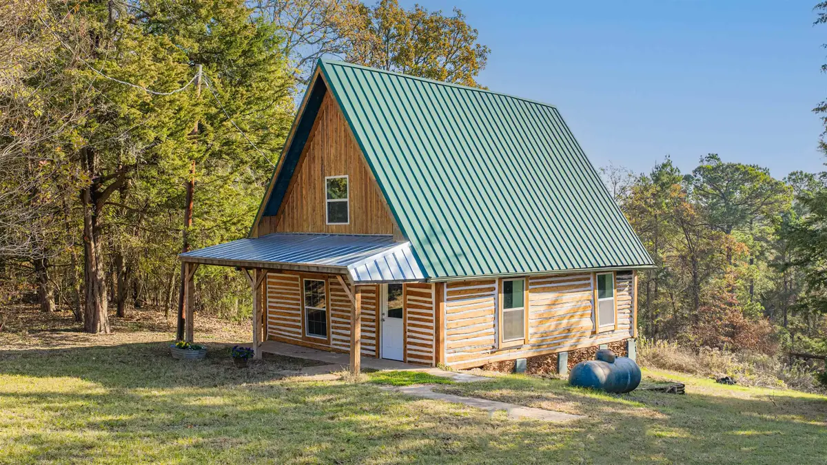 13312 Mountain View Rd, Winona, TX 75792 - Image #1