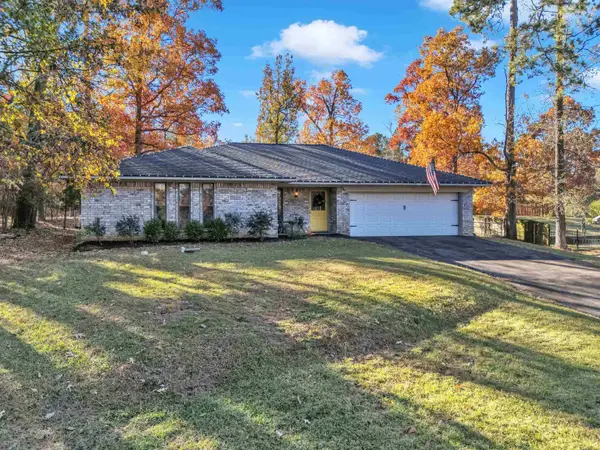 341 Forest Lake, Longview, TX 75605