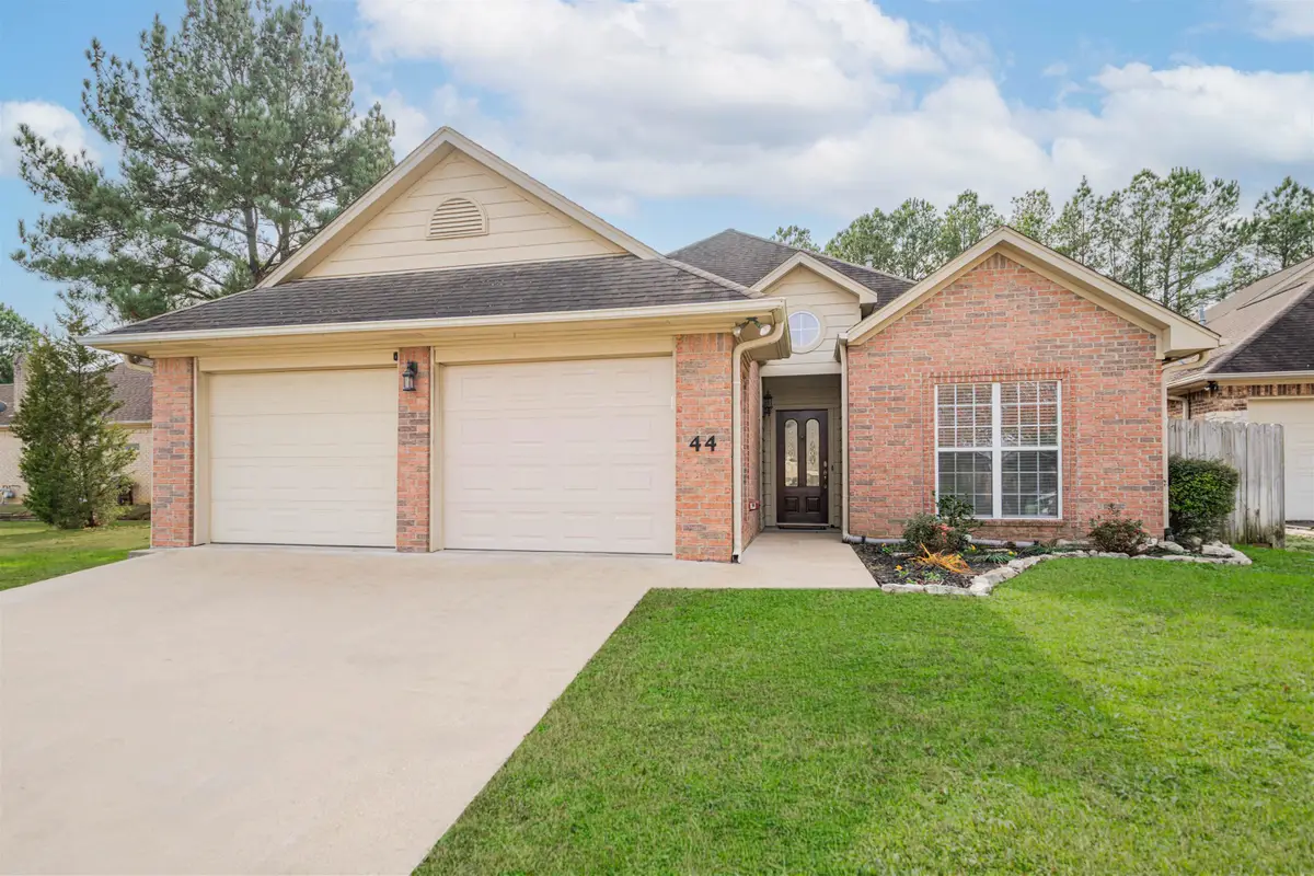 44 Oak Creek Ridge, Longview, TX 75605 - Image #1
