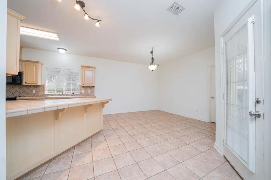 44 Oak Creek Ridge, Longview, TX 75605 - Image #3