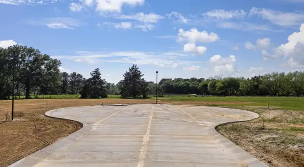 108 W Teal Drive, Troup, TX 75789