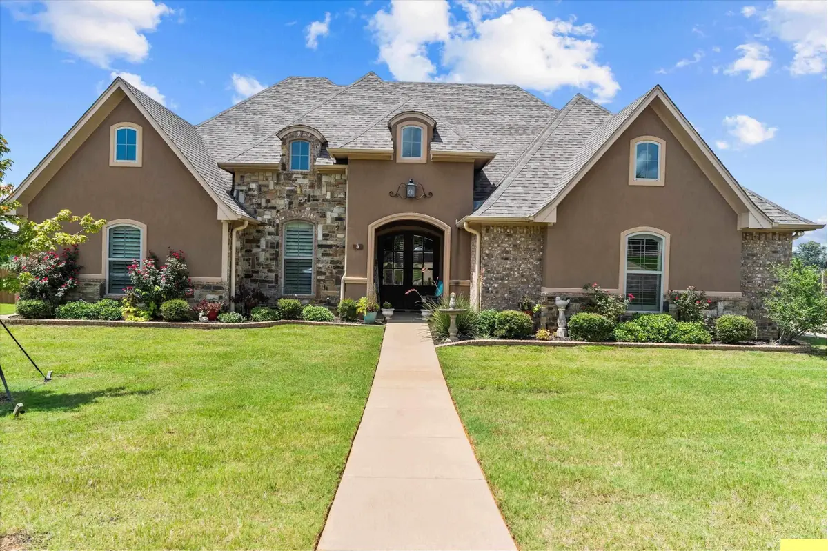 220 Sunnys Halo Boulevard, Bullard, TX 75757 - Image #1