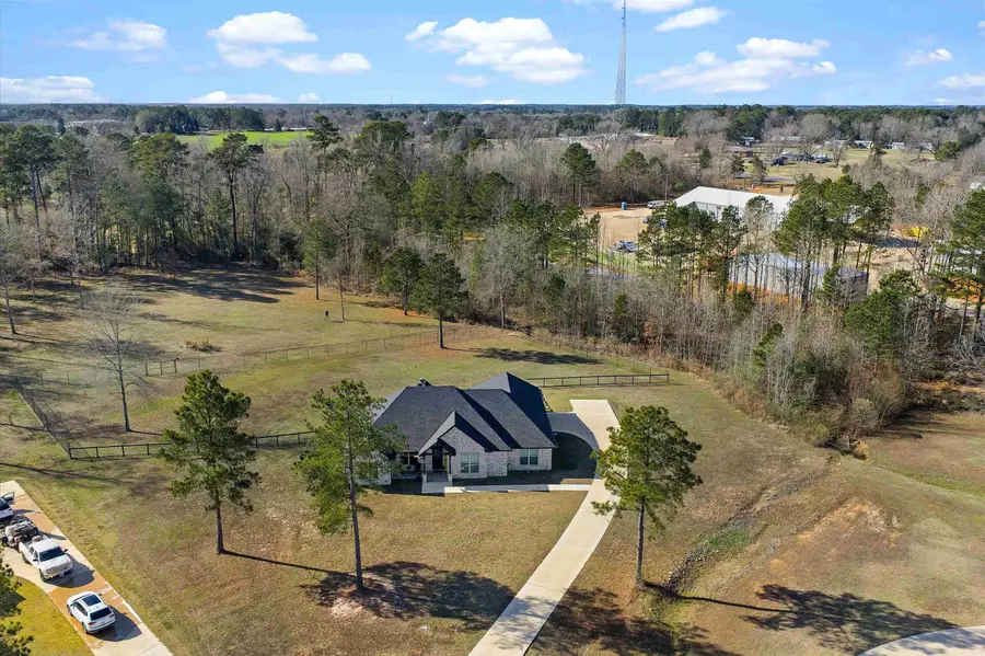 3030 Queens Way, Marshall, TX 75672 - Image #2