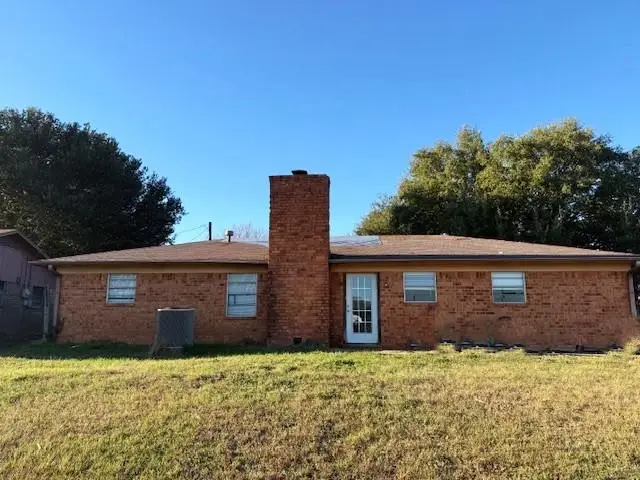 401 RIDGECREST DRIVE, Jacksonville, TX 75766 - Image #3