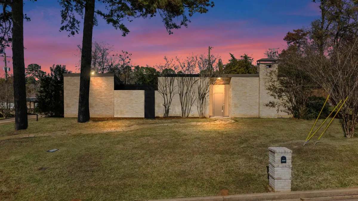 1403 LeDuke Blvd, Longview, TX 75601 - Image #1