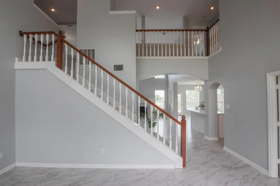 5718 Gloucester Dr, Tyler, TX 75707 - Image #3