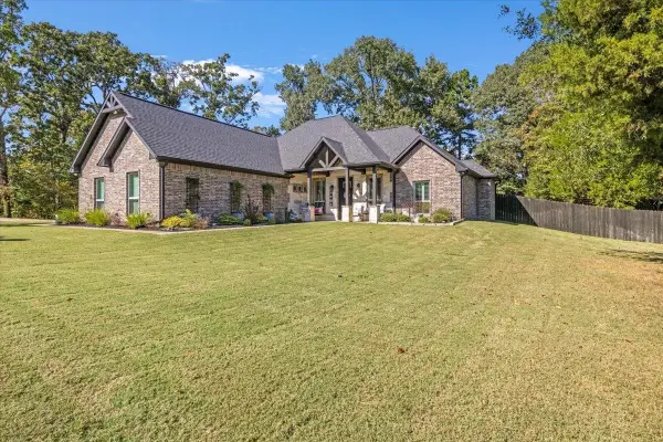 24012 Wildflower Cir., Lindale, TX 75771