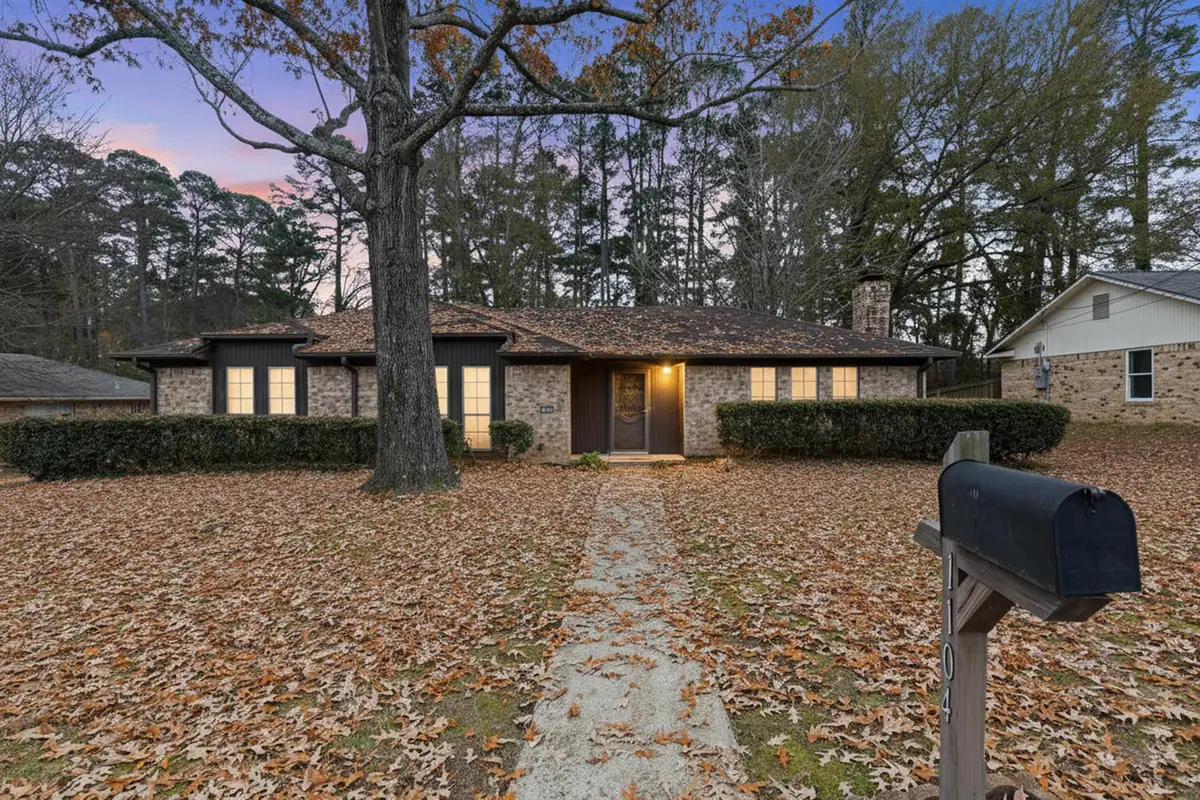 1104 Apache Ct., Longview, TX 75604 - Image #1