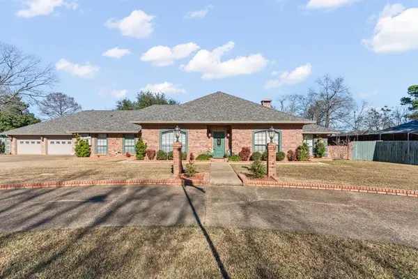 106 Cheyenne Street, Gilmer, TX 75644