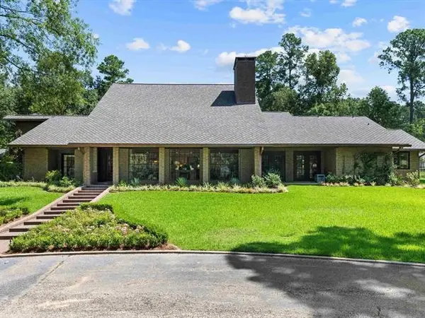 708 Richardson Lane, Henderson, TX 75654