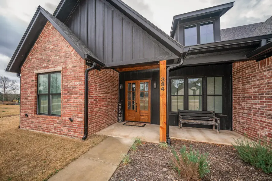 384 Clara LN, Kilgore, TX 75662 - Image #3