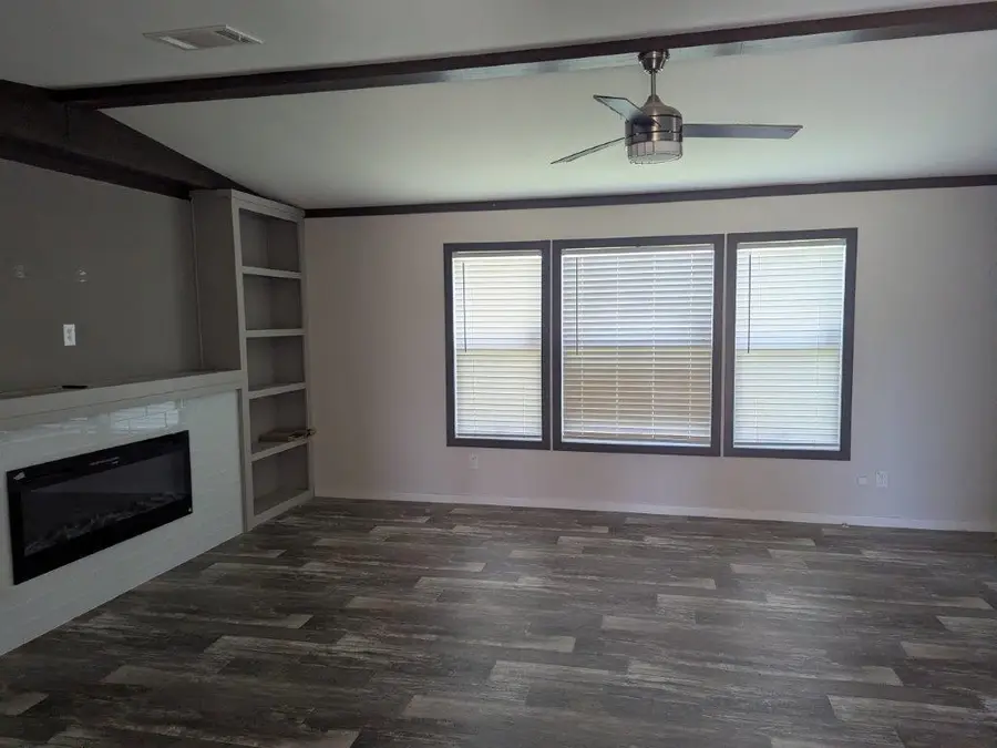 297 County Road 4210, Simms, TX 75574 - Image #2