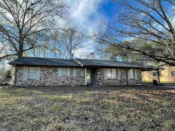 212 S Gaston, Carthage, TX 75633