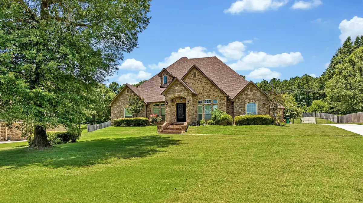 200 Oakland, Longview, TX 75605 - #1