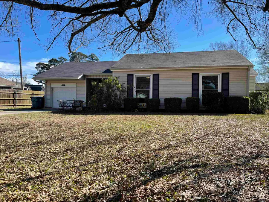 1207 Sabine, Carthage, TX 75633 - Image #2