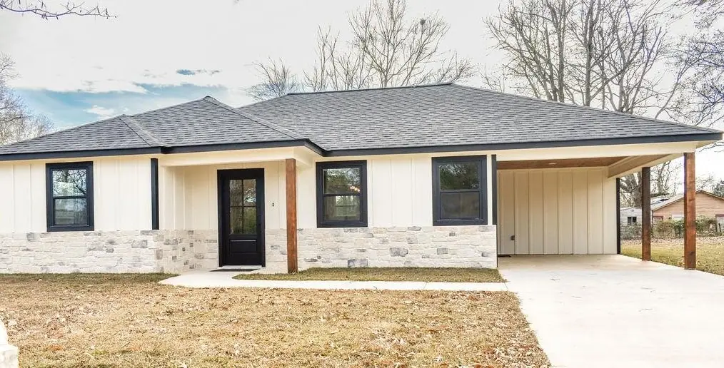 1904 Spring St, Marshall, TX 75672 - Image #1